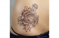 Тату розы в стиле Linework