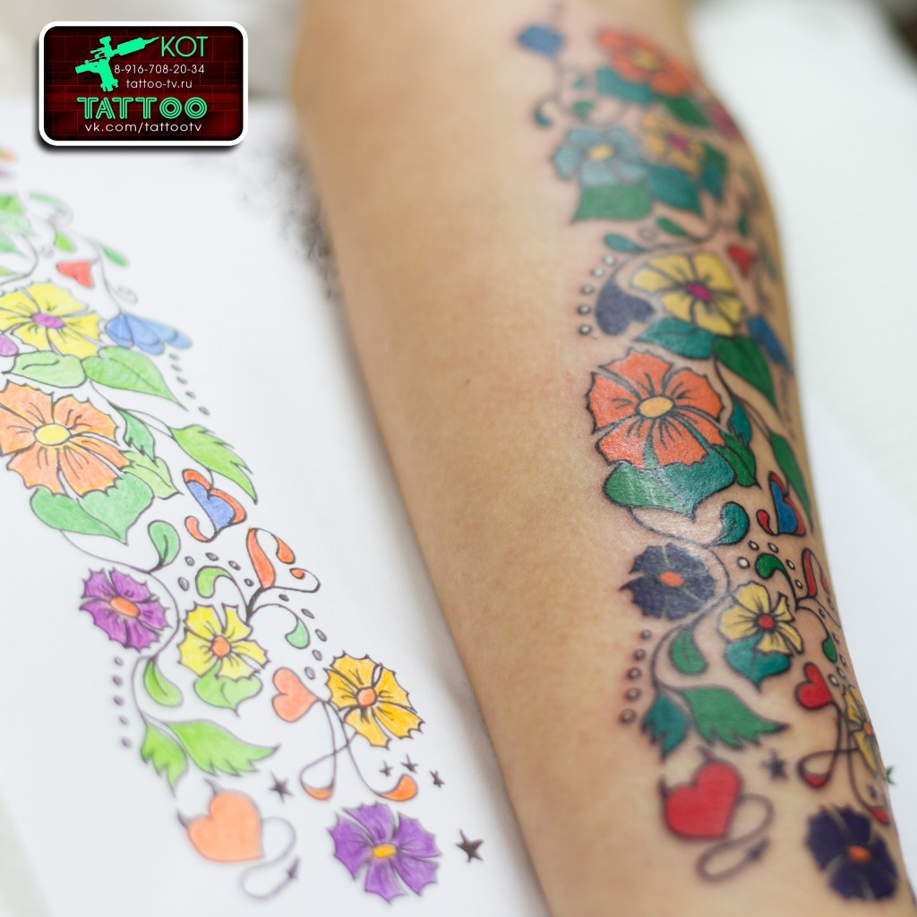 Тату для девушек - более идей для красивой татуиорвки в каталоге Classic Tattoo